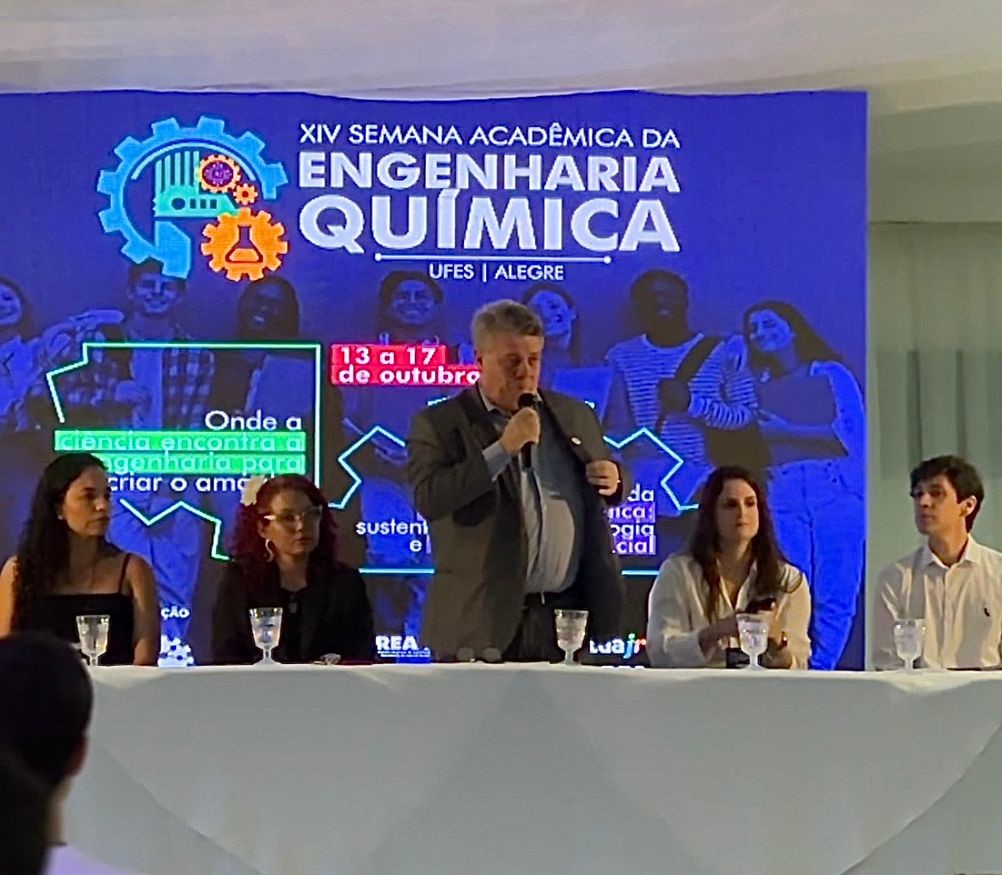 Mesa de abertura da XIV Semana Acadêmica da Engenharia Química da Ufes