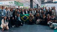 Foto da delegação brasileira no evento 
