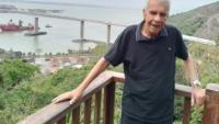 Imagem do Clóvis em um mirante