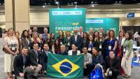 Foto dos representantes de instituições brasileiras no evento