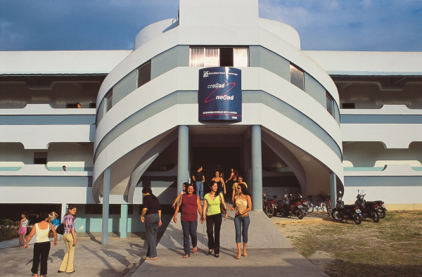 É criado o Núcleo de Educação Aberta e a Distância (Ne@ad)