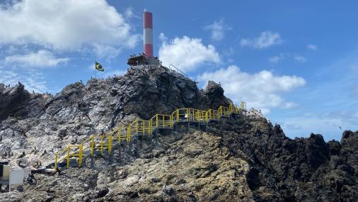 Foto da região do arquipélago onde foi construída a passarela